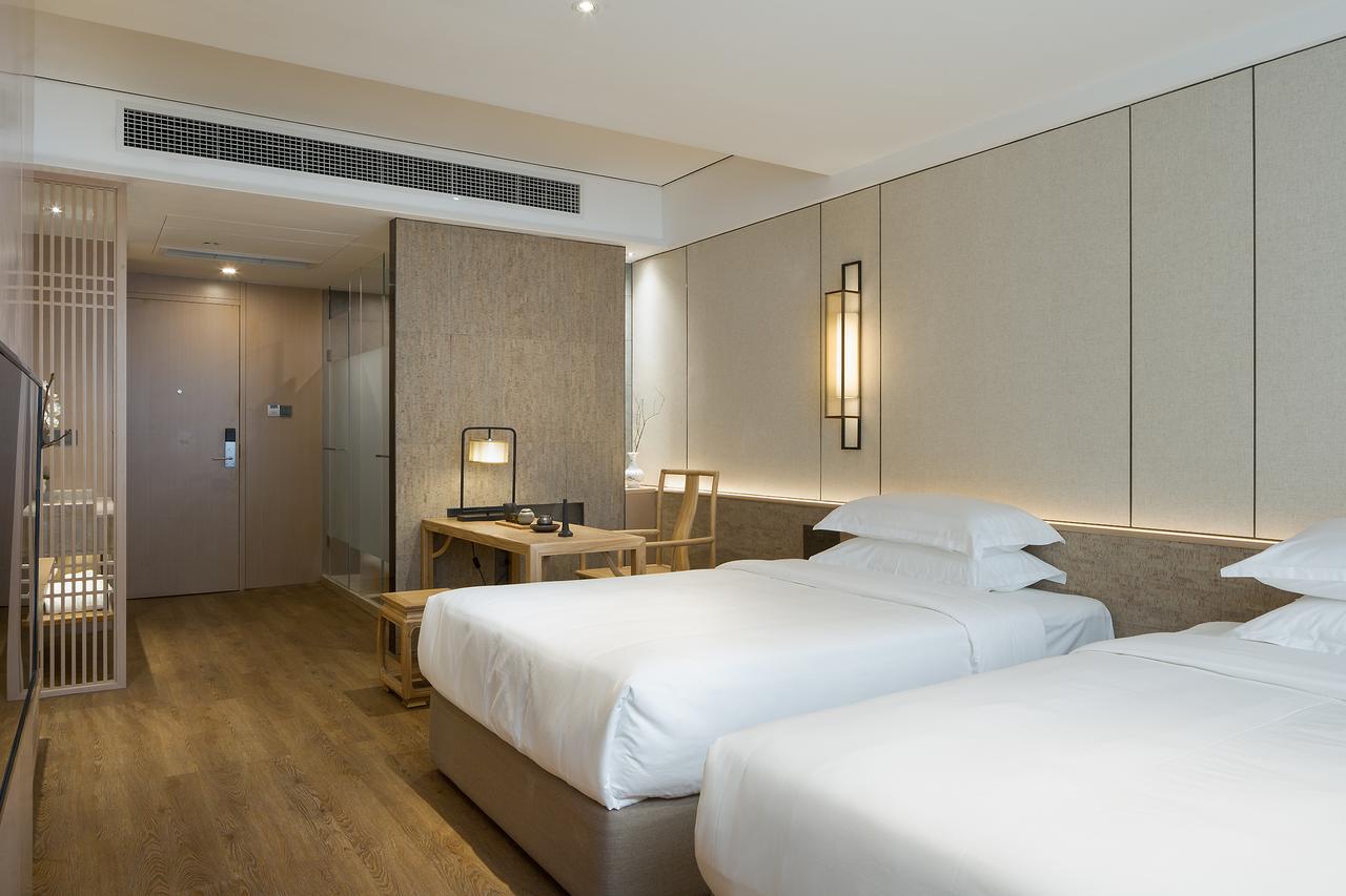 The Hidden House Hotel Chengdu Exterior photo