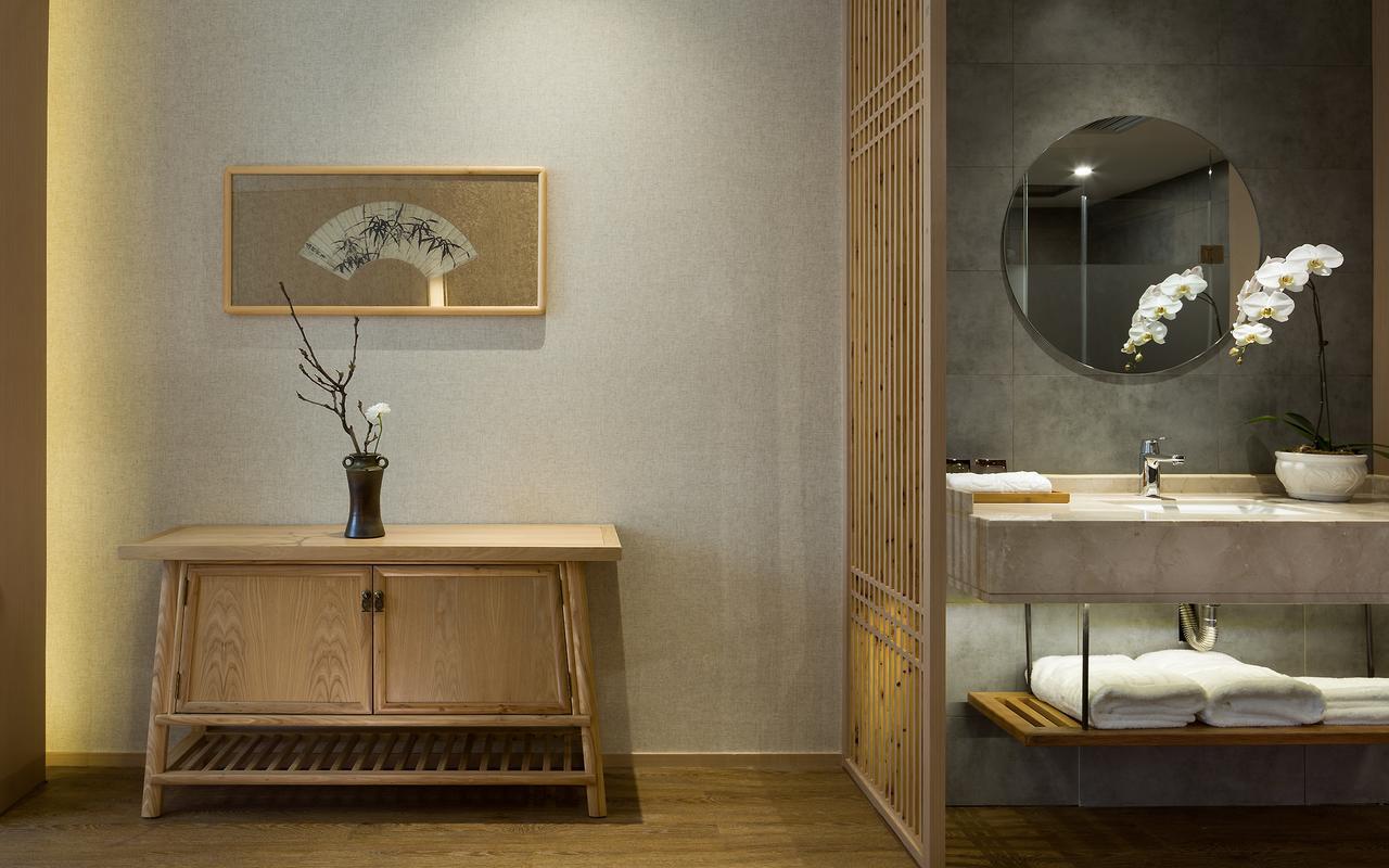 The Hidden House Hotel Chengdu Exterior photo