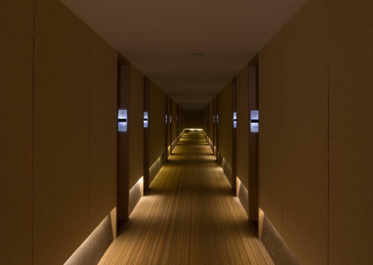 The Hidden House Hotel Chengdu Exterior photo