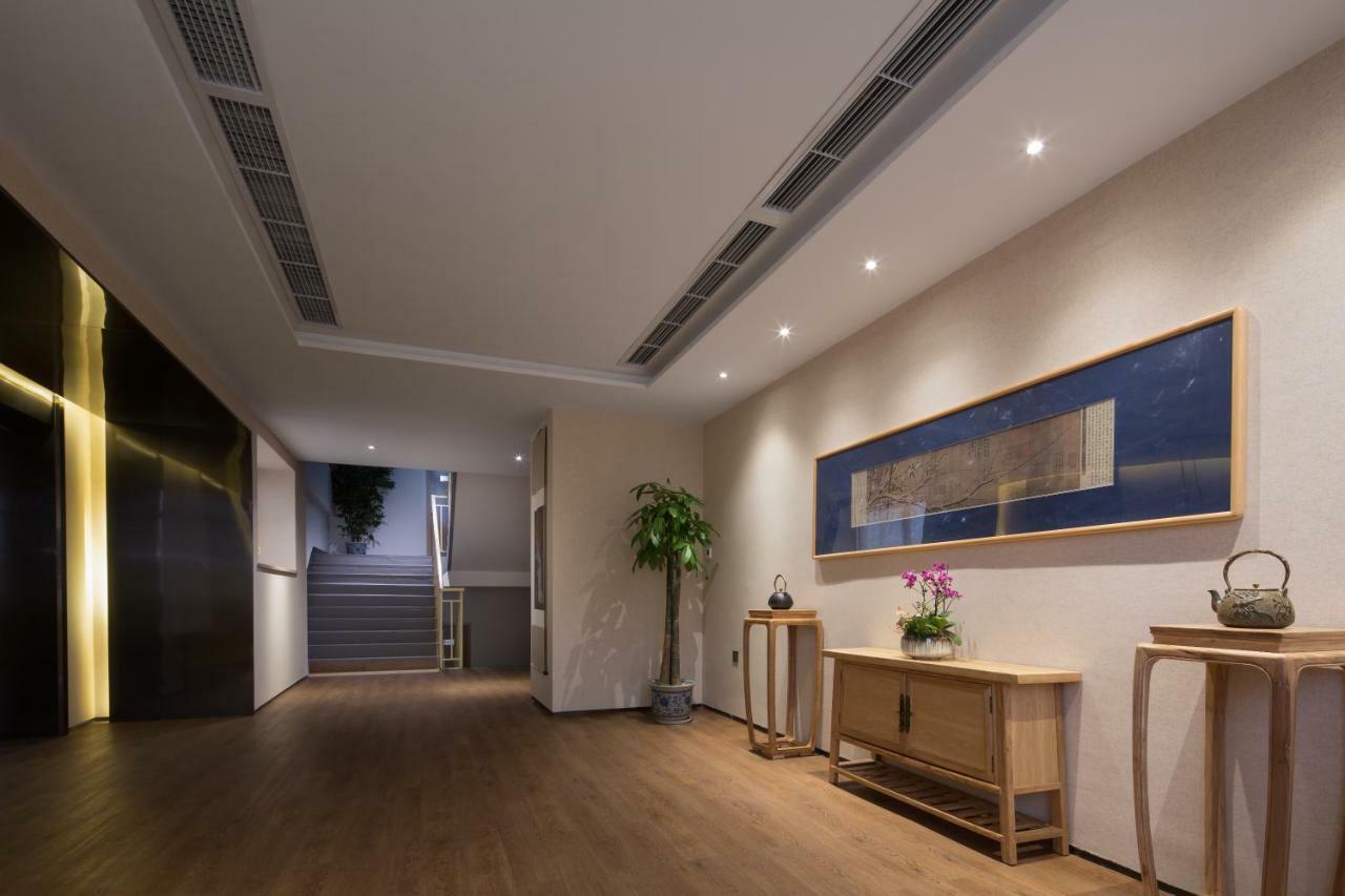 The Hidden House Hotel Chengdu Exterior photo