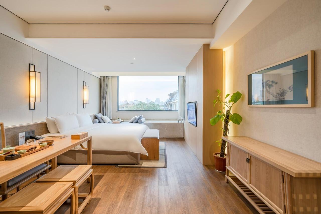 The Hidden House Hotel Chengdu Exterior photo