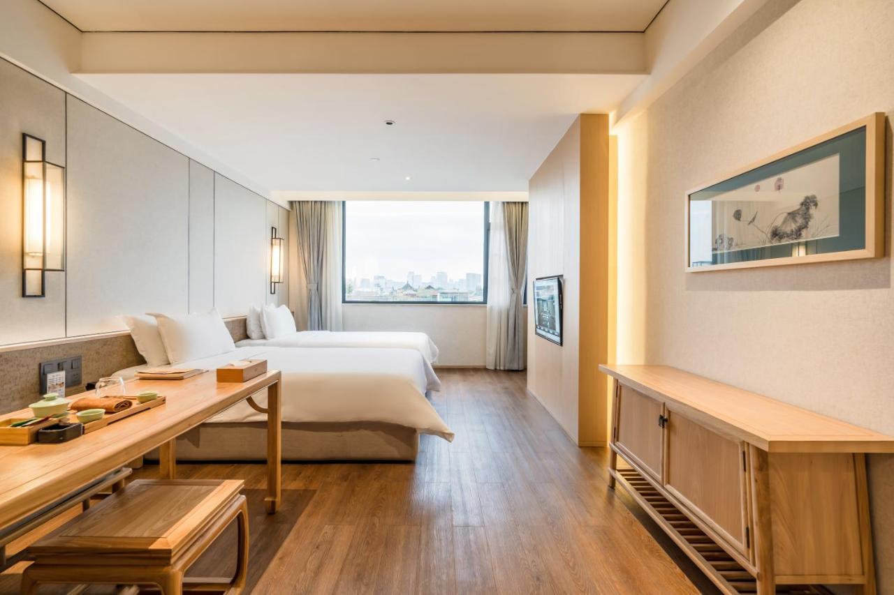 The Hidden House Hotel Chengdu Exterior photo