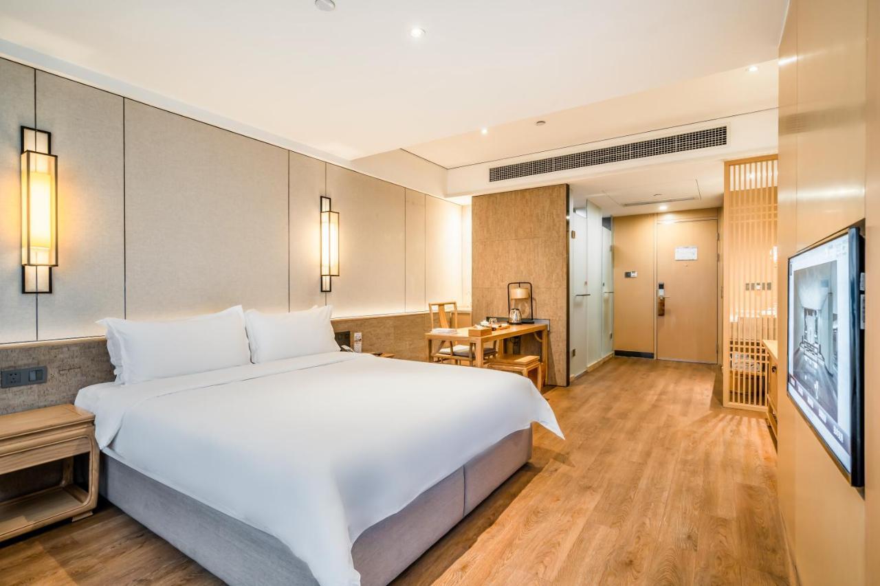 The Hidden House Hotel Chengdu Exterior photo